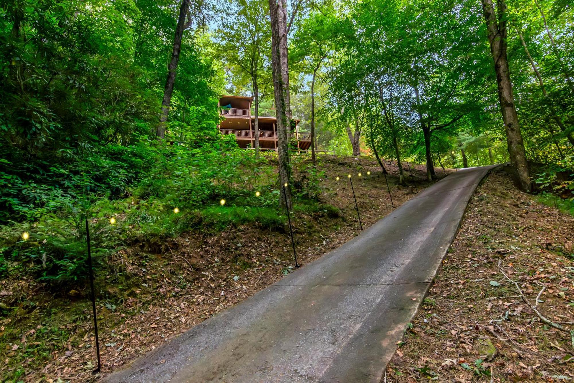 Amazing Creek View Cabin W/ Hot Tub, Firepit & Pool Table Ellijay Exterior foto