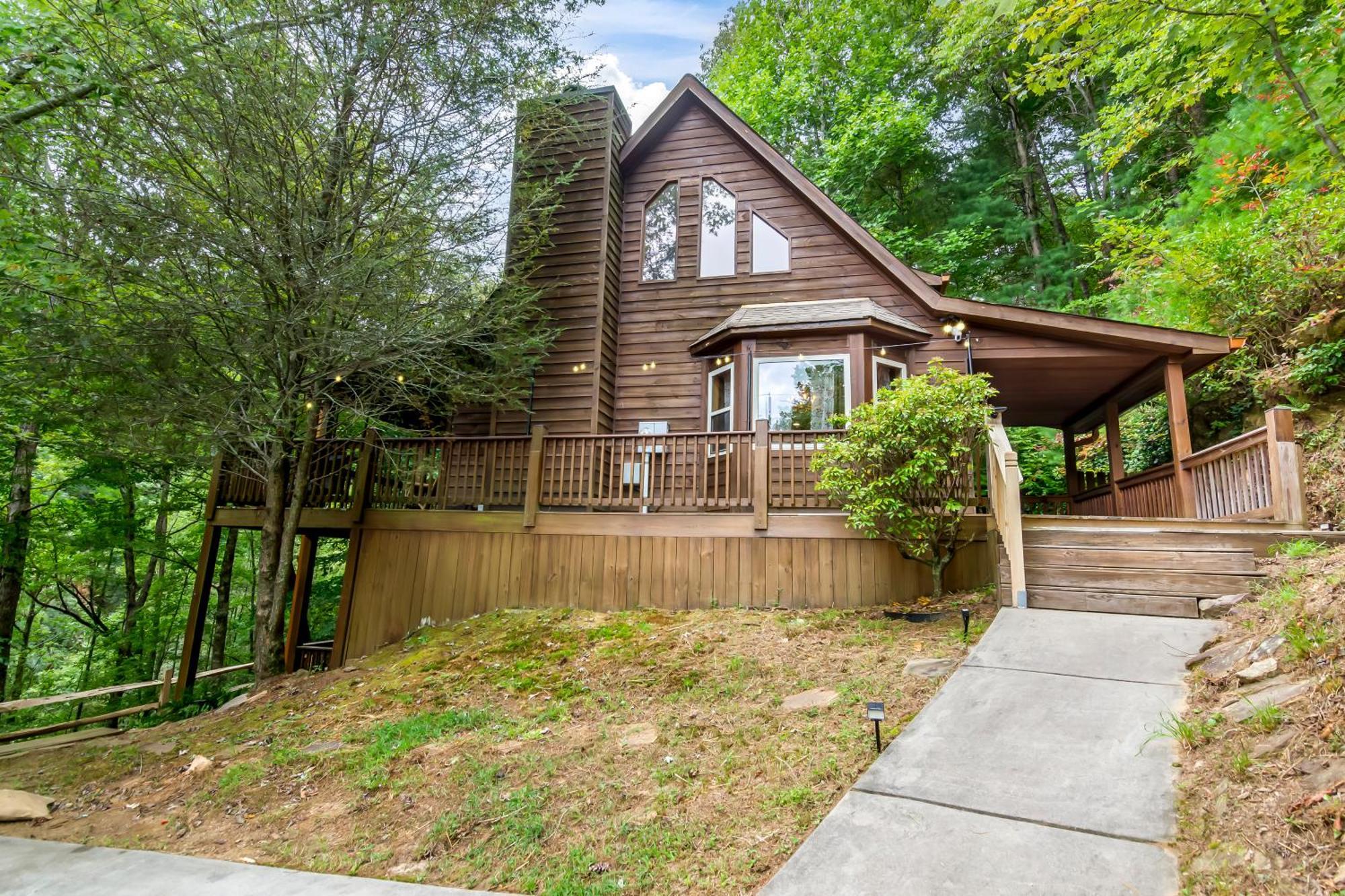 Amazing Creek View Cabin W/ Hot Tub, Firepit & Pool Table Ellijay Exterior foto